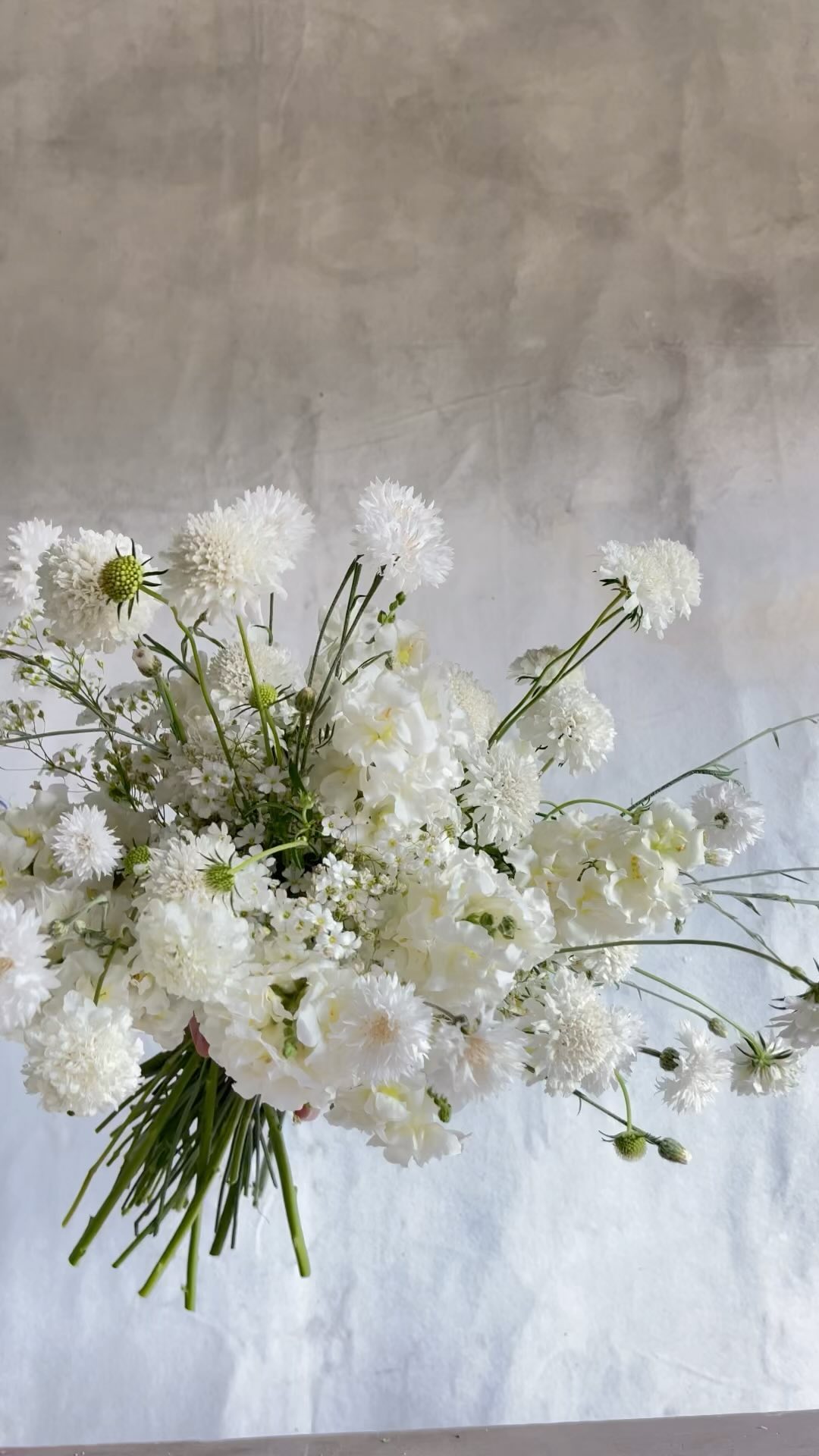 All the white flowers from @marchhareflowerfarm  for this months bouquet tutorial on @blossomandprosper